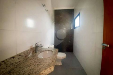 Casa à venda com 3 suítes no condomínio Residencial Jardim Primavera Louveira, Louveira - SP