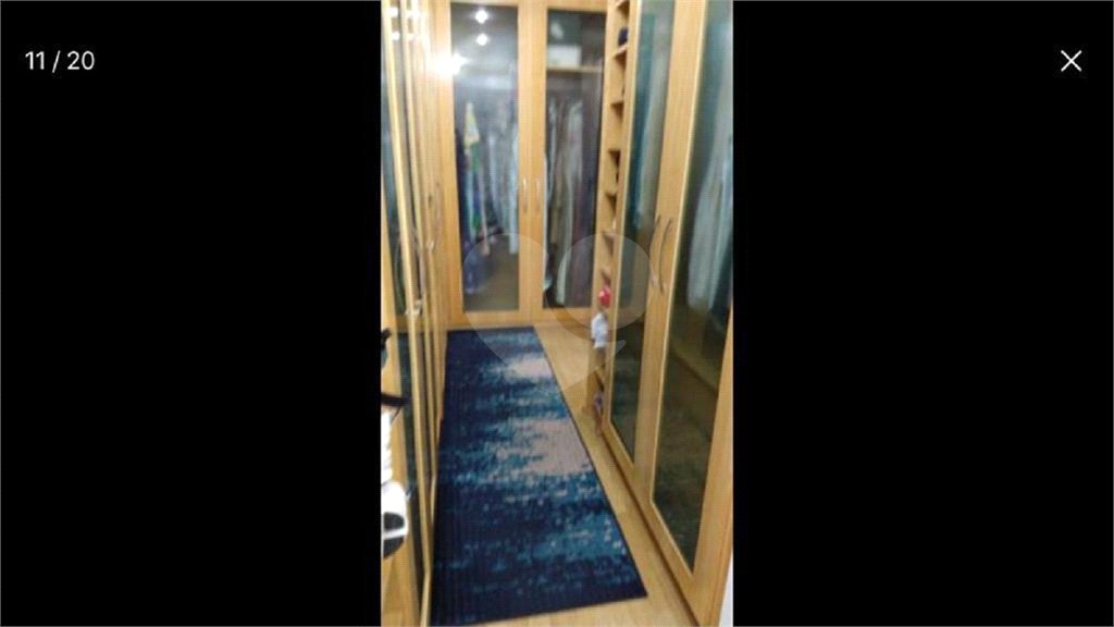 Apartamento à venda no Paraíso de 303m² com 4 suítes e 4 vagas.
