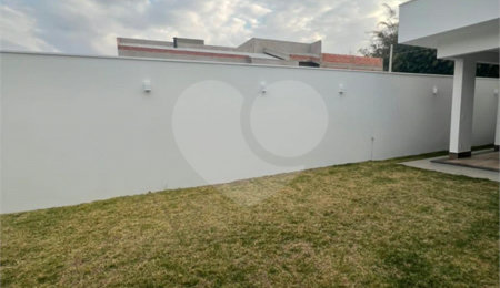 Casa à venda com 3 quartos, sendo 1 suíte,  no condomínio Faixa Azul, São Carlos - SP