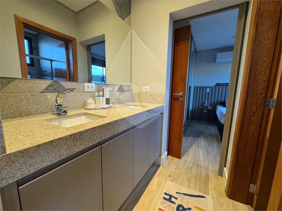 Casa à venda com 3 quartos, sendo 1 suíte,  no condomínio Parque Residencial Damha 2, Piracicaba - SP