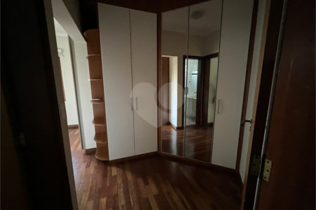 CASA COM 3 QUARTOS NO CONDOMÍNIO GRAND VILLE