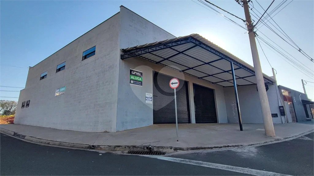 Galpão comercial para alugar em Piracicaba - SP.