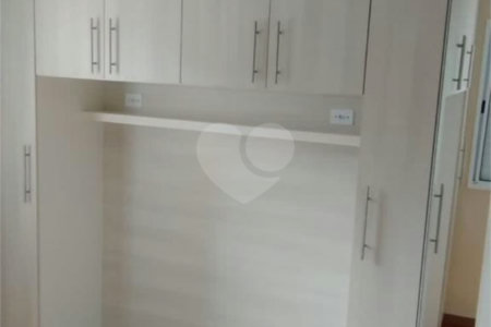 Apartamento à venda com 2 quartos em Jardim Ísis, Cotia, SP