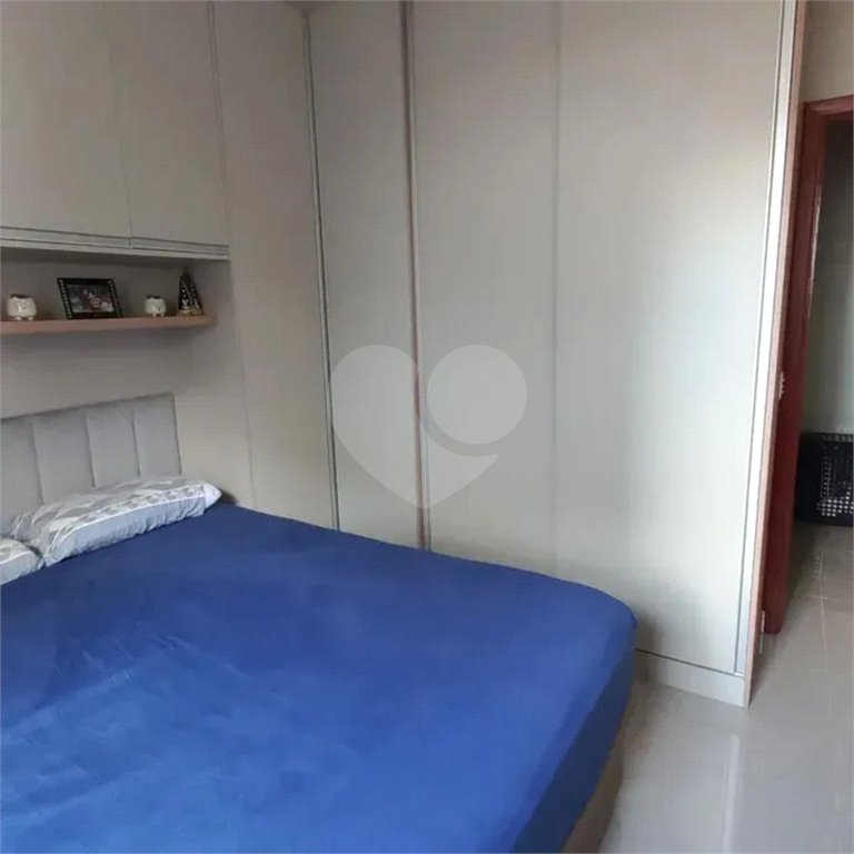 Casa à venda com 3 quartos, sendo 1 suíte, no condomínio Horto Florestal Villagio, Sorocaba - SP