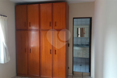 Sobrado à venda com 3 quartos, sendo 1 suíte,  em Vila Dom Pedro II, São Paulo, SP