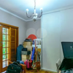 Casa à venda com 4 quartos, sendo 2 suítes,  em Granja Viana, Cotia, SP