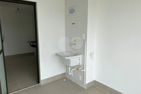 Apartamento à venda com 4 quartos, sendo 1 suíte,  em Ipiranga, São Paulo, SP