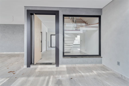 Casa à venda com 4 suítes no condomínio Villa Suiça, São Paulo - SP