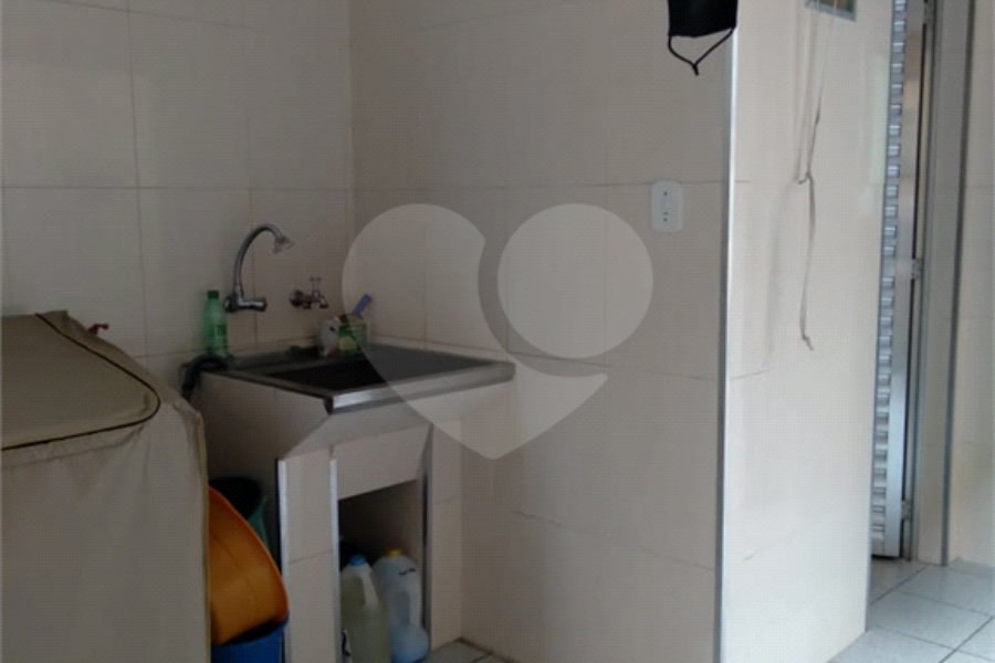 Casa Térrea à venda com 3 quartos, sendo 1 suíte, em Vila Galvão, Guarulhos, SP