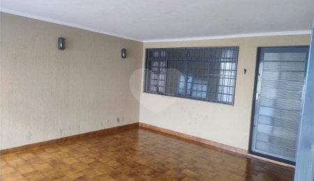 Casa à venda com 3 quartos, sendo 1 suíte,  em Vila Mariana, Ribeirão Preto, SP