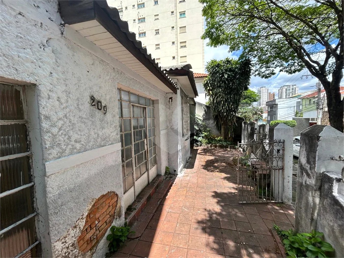 Casa à venda com 4 suítes em Santana, São Paulo, SP