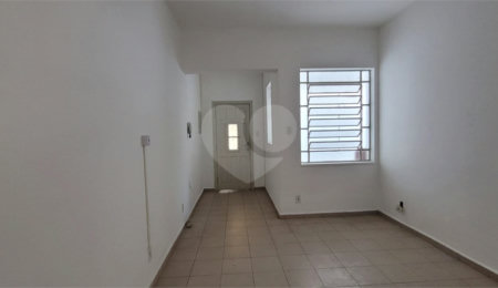 Apartamento à venda com 2 quartos em Aclimação, São Paulo, SP
