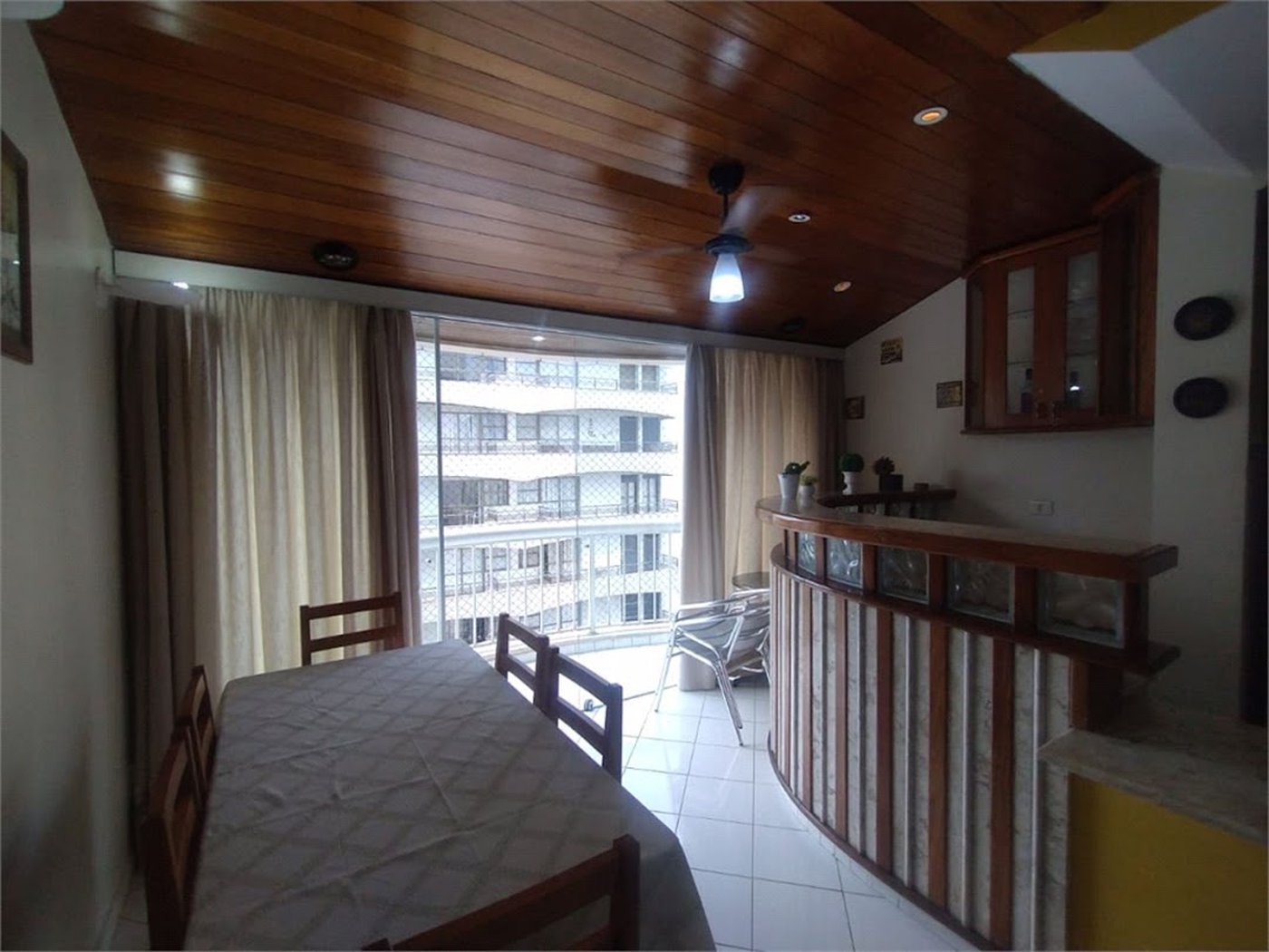 Apartamento à venda, Morro do Maluf, Guarujá