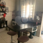 Casa à venda com 4 quartos, sendo 1 suíte, em Loteamento Shangrilá, Valinhos, SP
