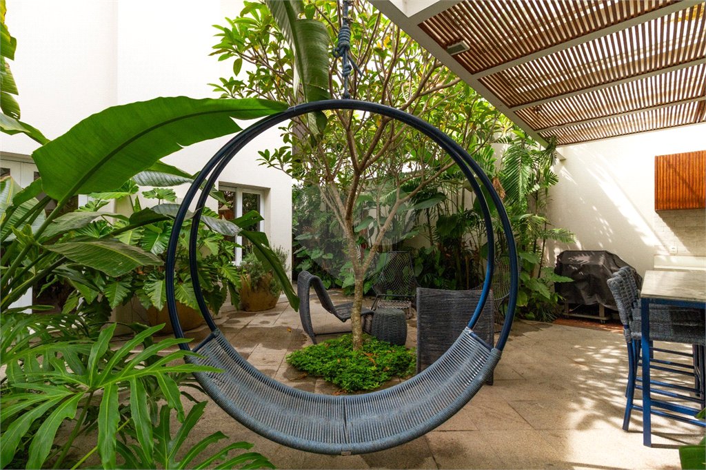 Casa à venda ou para alugar com 4 suítes em Jardim América, São Paulo, SP