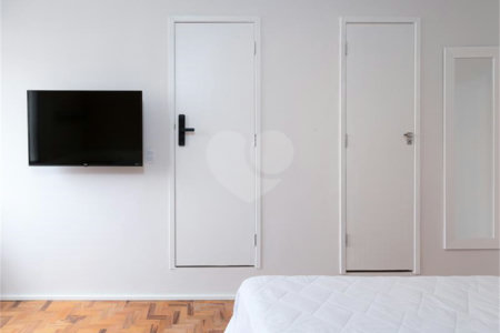 Apartamento à venda com 4 quartos, sendo 2 suítes, em Pinheiros, São Paulo, SP