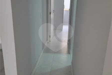 Cobertura à venda com 3 quartos, sendo 2 suítes, em Cachamorra, Rio de Janeiro, RJ