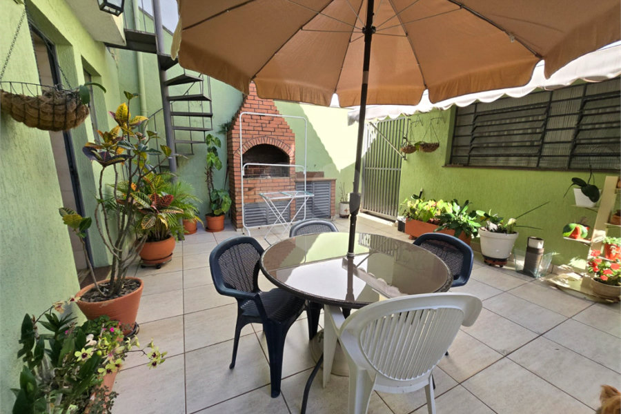 Casa à venda com 3 quartos, sendo 1 suíte, em Vila Guilherme, São Paulo, SP