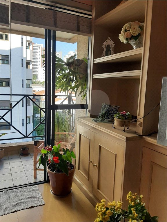 Apartamento à venda com 2 quartos, sendo 1 suíte, em Alto da Lapa, São Paulo, SP