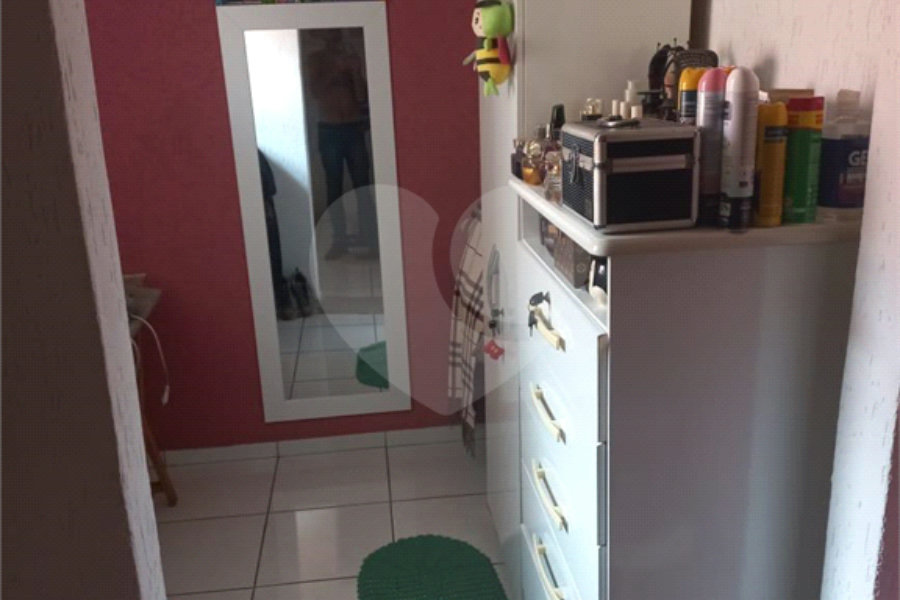 Casa à venda com 3 quartos em Vila Constança, São Paulo, SP