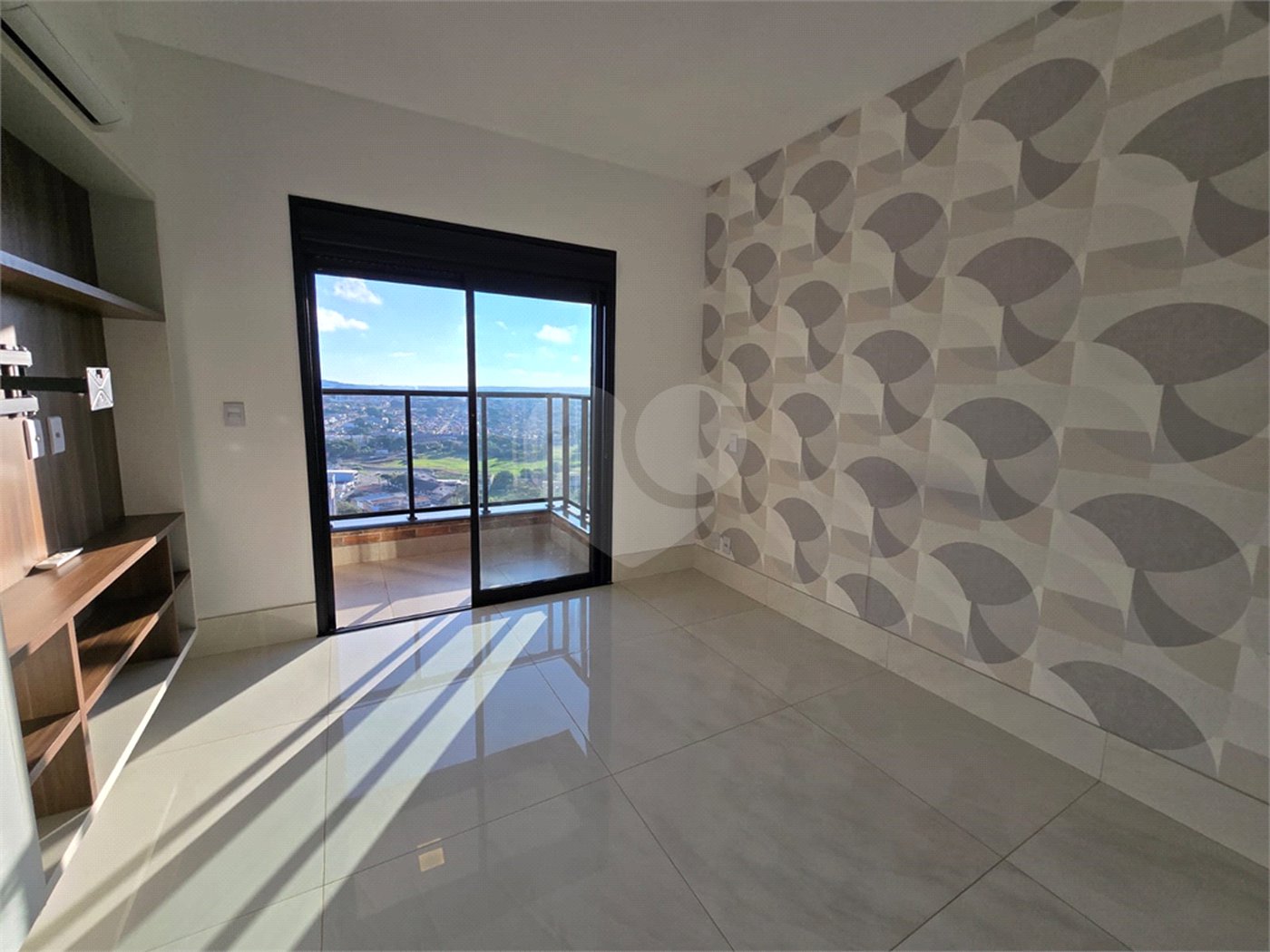 Apartamento para alugar com 3 suítes no Centro, Itapetininga, SP