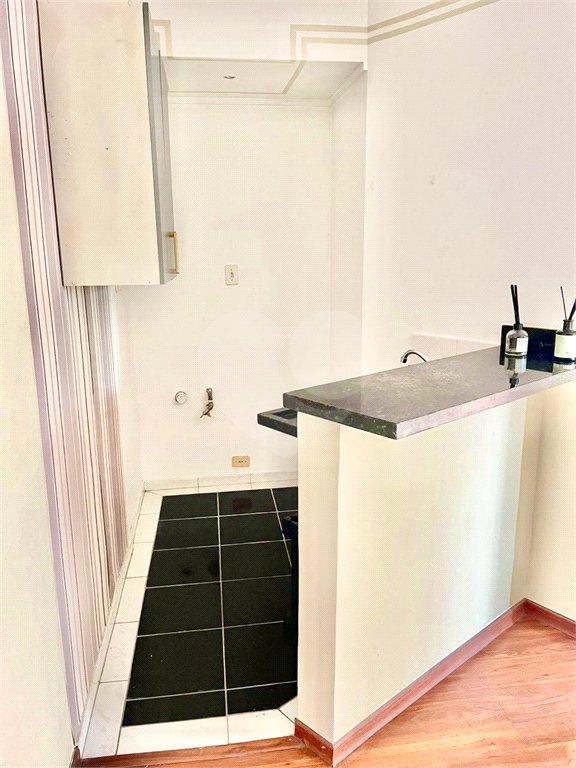Apartamento à venda ou para alugar com 1 suíte em Indianópolis, São Paulo, SP