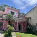 Casa à venda com 4 quartos, sendo 3 suítes, no condomínio Fazenda Cantagalo, Rio de Janeiro - RJ