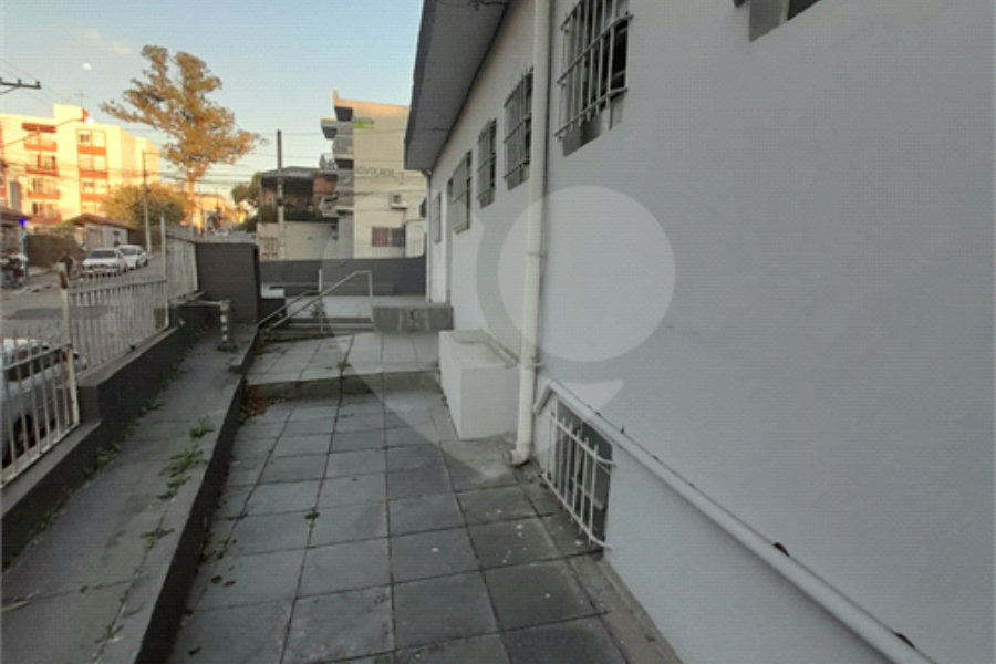 Casa Térrea para alugar com 5 quartos em Campo Limpo, São Paulo, SP