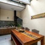 Casa à venda com 5 quartos, sendo 4 suítes, no condomínio Villa de Monterey, São Paulo - SP