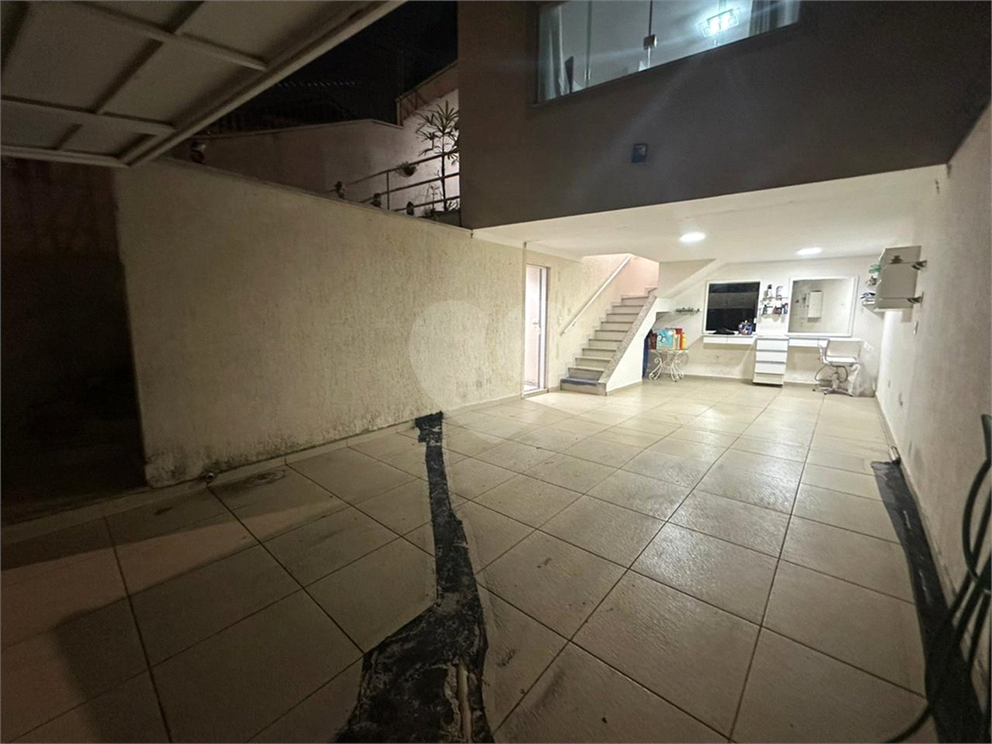 Casa à venda ou para alugar com 3 quartos, sendo 1 suíte,  em Jardim Vivan, São Paulo, SP
