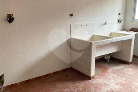 Casa Térrea à venda com 3 quartos em Vila Santo Estéfano, São Paulo, SP