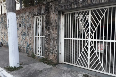Sobrado à venda com 4 quartos em Brooklin Paulista, São Paulo, SP