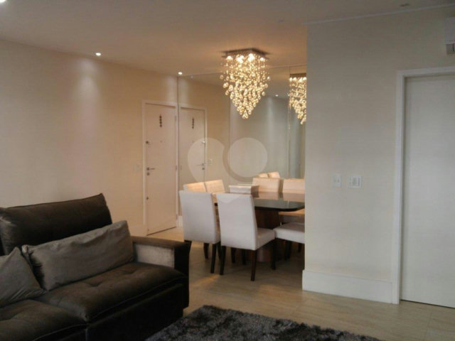 Apartamento à venda com 3 quartos, sendo 1 suíte,  em Vila Irmãos Arnoni, São Paulo, SP