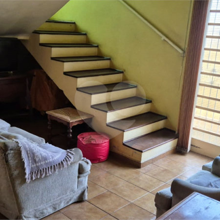 Casa Sobrado com varandas