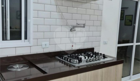Casa à venda com 3 quartos, sendo 1 suíte,  no condomínio Vale da Santa Fé, Vinhedo - SP