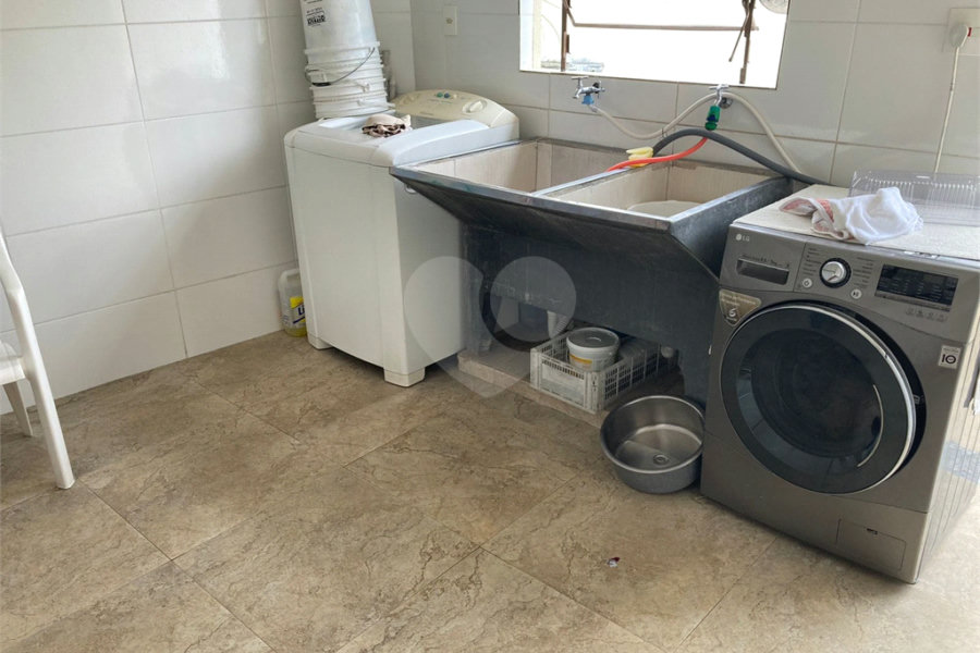 Sobrado à venda com 5 quartos, sendo 1 suíte, em Ipiranga, São Paulo, SP