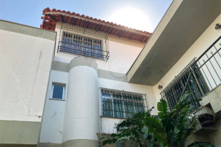 Casa à venda com 5 quartos, sendo 2 suítes,  em Vila Maria Alta, São Paulo, SP
