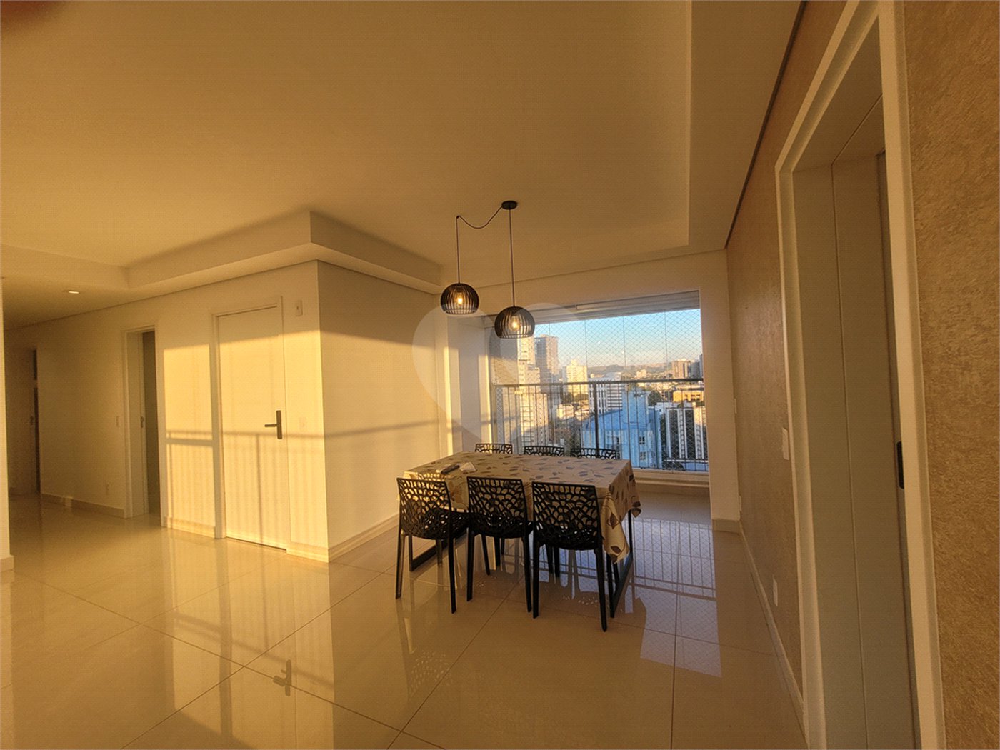 Apartamento à venda ou para alugar com 3 suítes em Jardim América, Sorocaba, SP
