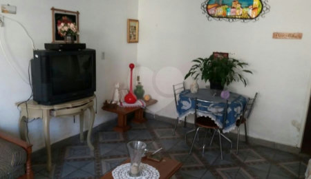 Sobrado à venda com 2 quartos em Tremembé, São Paulo, SP