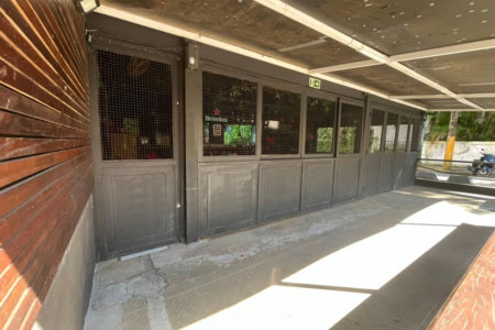 Ponto comercial à venda por R$ 350.000 - Barra Funda - Guarujá/SP