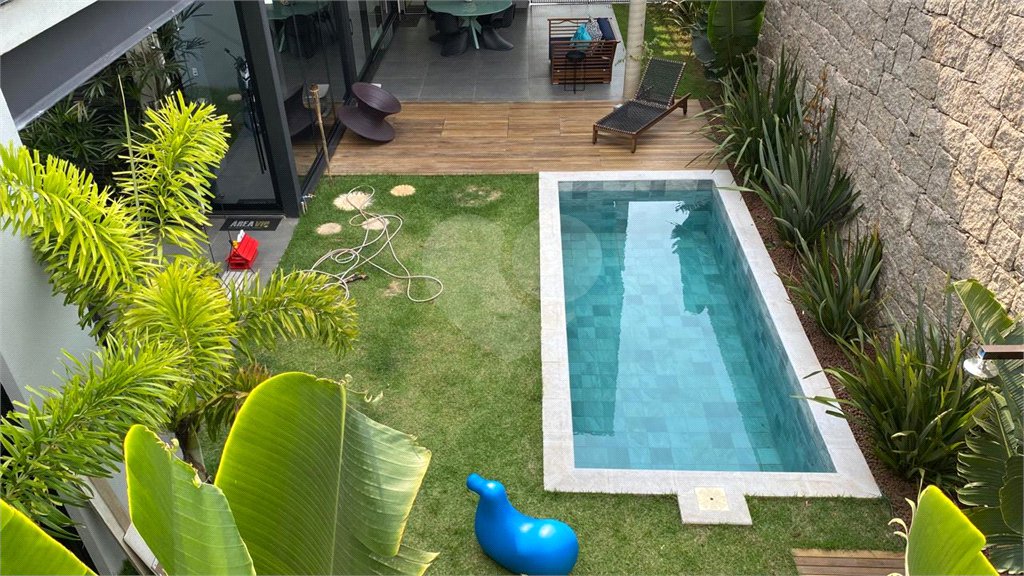 Casa à venda com 4 suítes no condomínio Villas do Golfe, Itu - SP