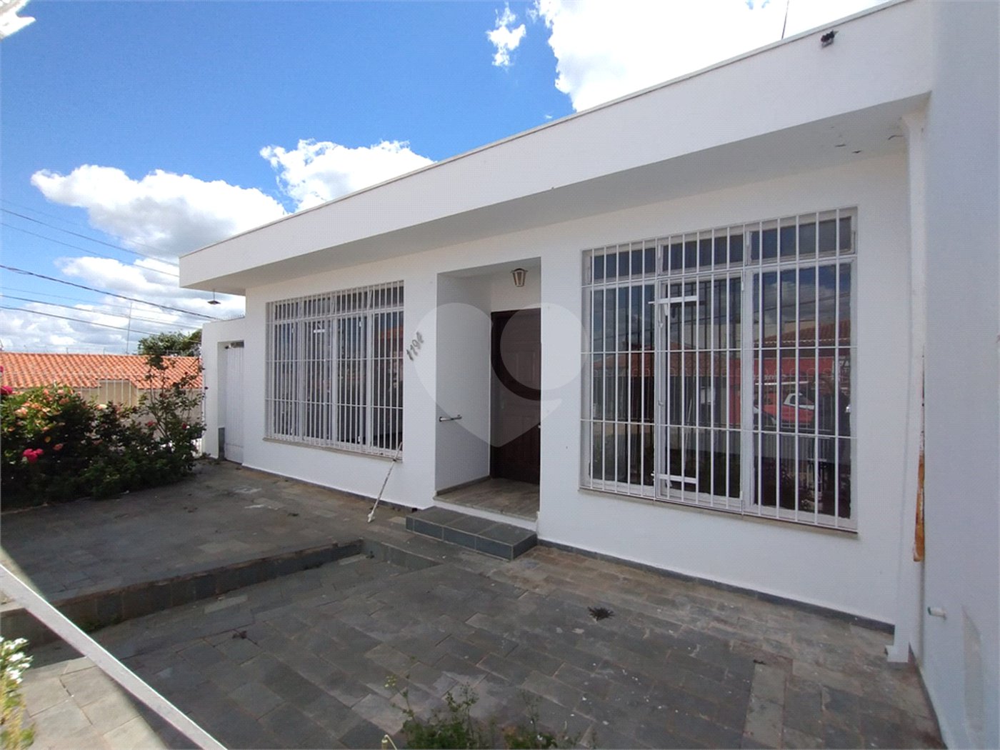 Casa à venda ou para alugar com 4 quartos, sendo 3 suítes,  no Centro, Itapetininga, SP