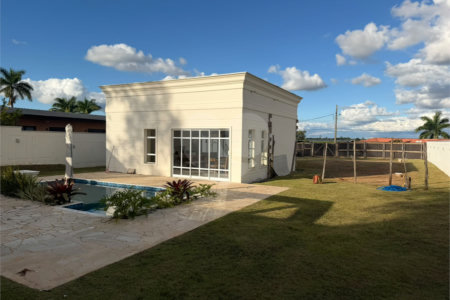 Casa à venda com 1 quarto no condomínio Village Saint Charbel, Araçoiaba da Serra - SP