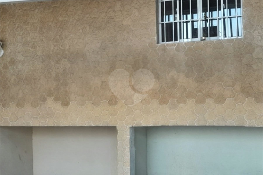 Sobrado à venda com 3 quartos, sendo 1 suíte,  em Saúde, São Paulo, SP