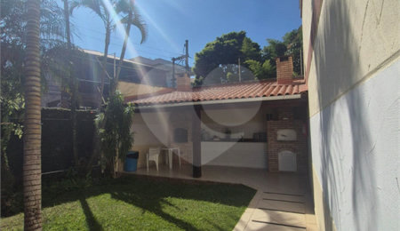 Casa à venda com 3 quartos, sendo 1 suíte,  no condomínio Mariana, São Paulo - SP
