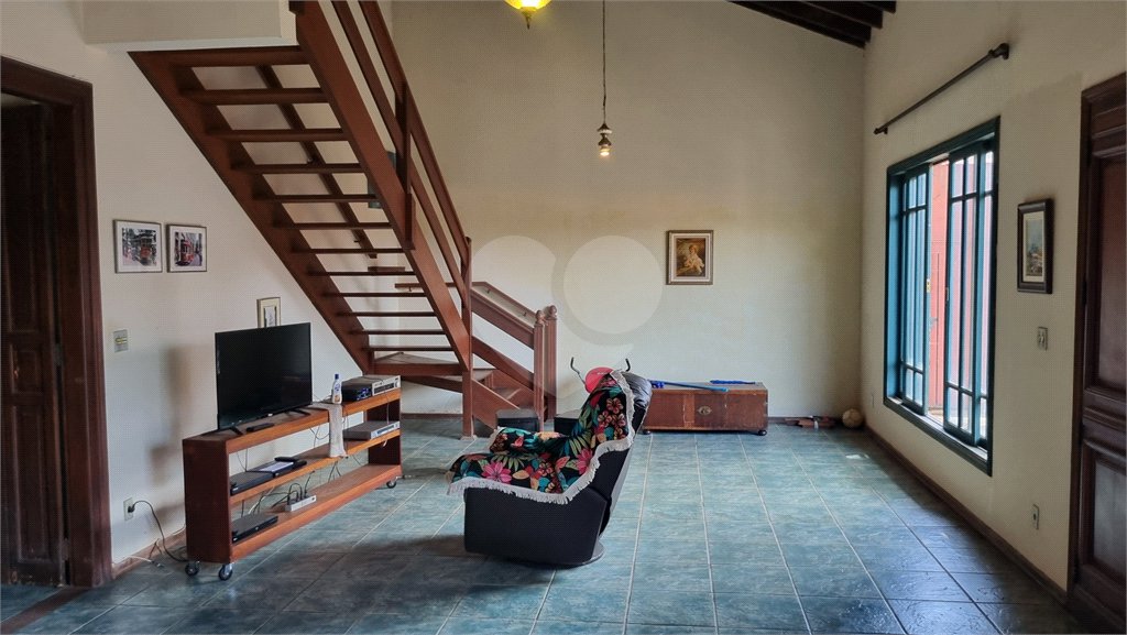 Casa à venda com 3 quartos, sendo 1 suíte, em Bosque, Vinhedo, SP