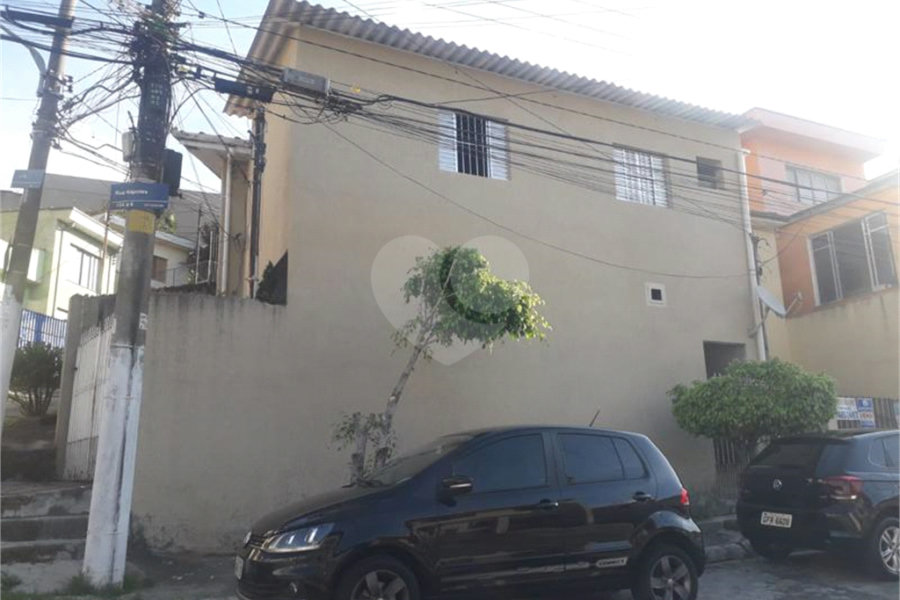 Sobrado à venda com 4 quartos, sendo 1 suíte, em Tucuruvi, São Paulo, SP