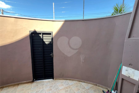 Casa à venda com 2 quartos, sendo 1 suíte,  em Estância Conceição, Itapetininga, SP
