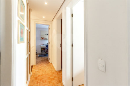 Apartamento à venda com 4 quartos, sendo 2 suítes, em Perdizes, São Paulo, SP