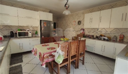 Sobrado à venda com 3 quartos em Tremembé, São Paulo, SP